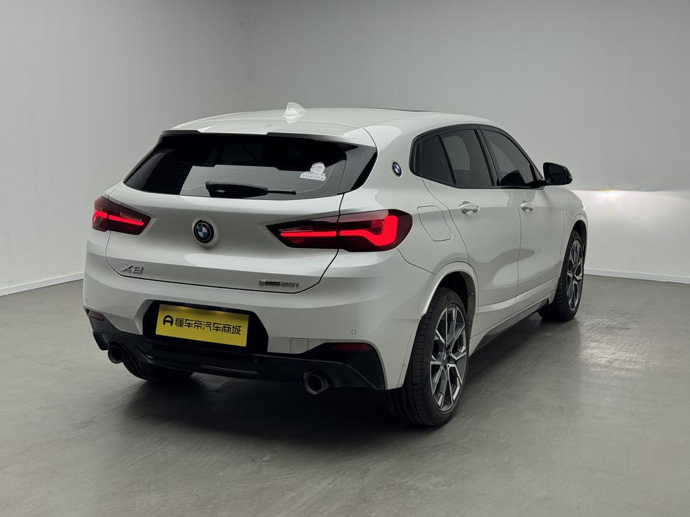 BMW BMW X2