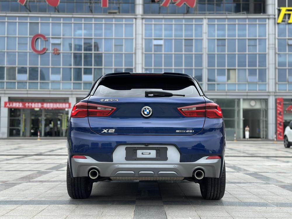 BMW BMW X2