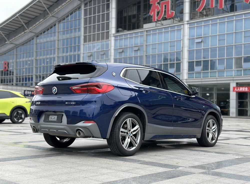 BMW BMW X2