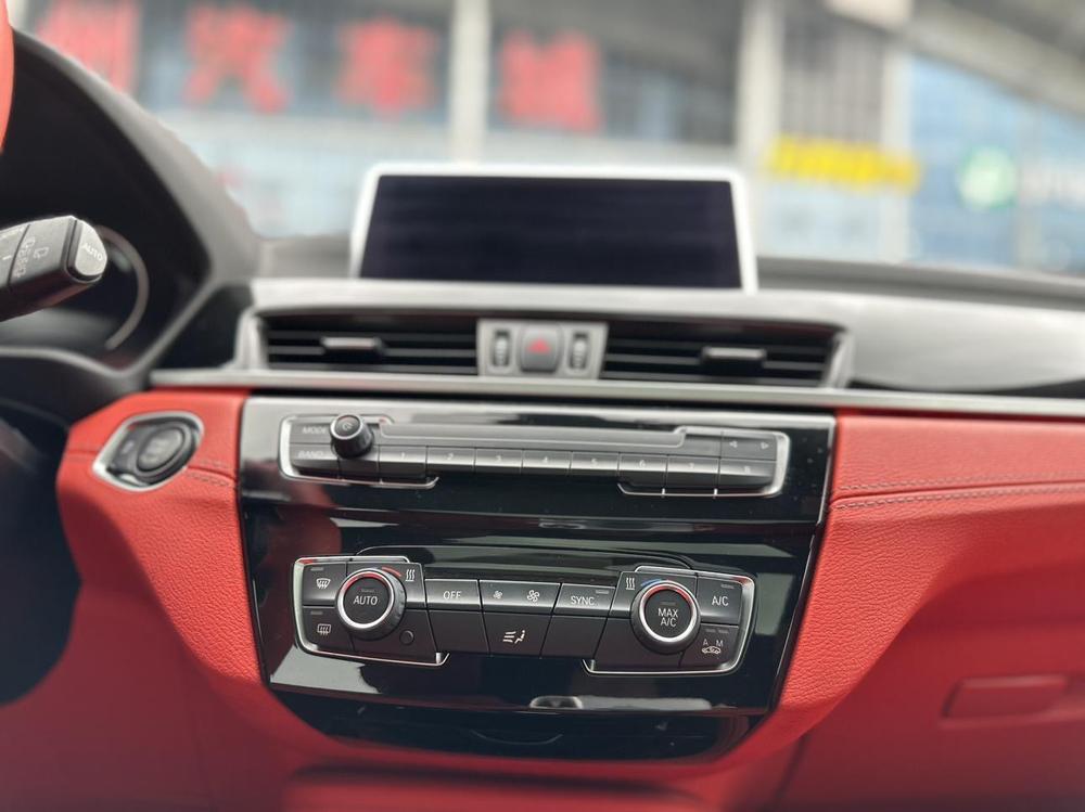 BMW BMW X2