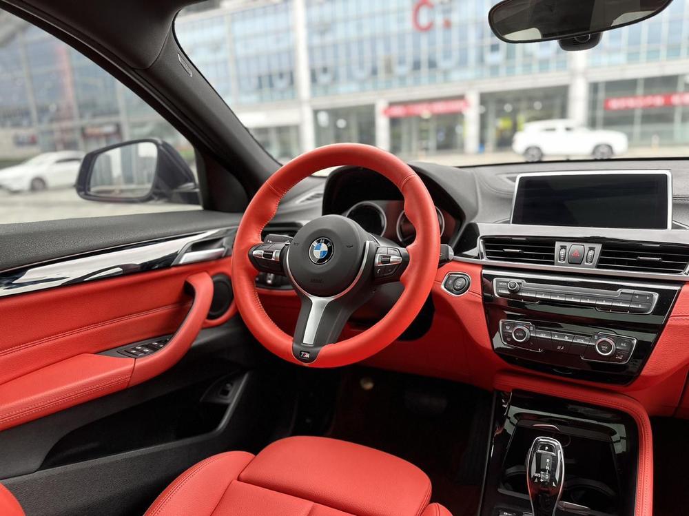 BMW BMW X2