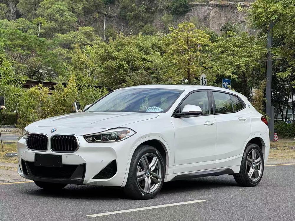 BMW BMW X2