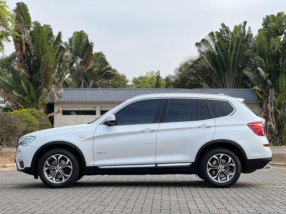 BMW BMW X3 (Import)