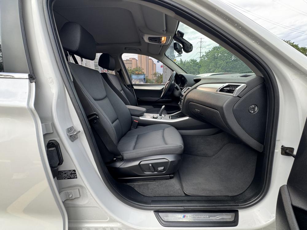 BMW BMW X3 (Import)