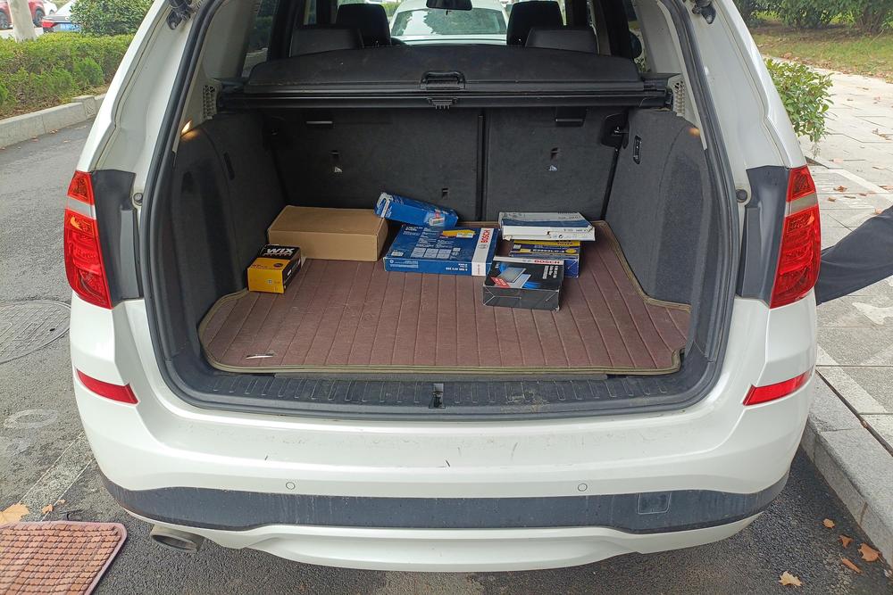 BMW BMW X3 (Import)