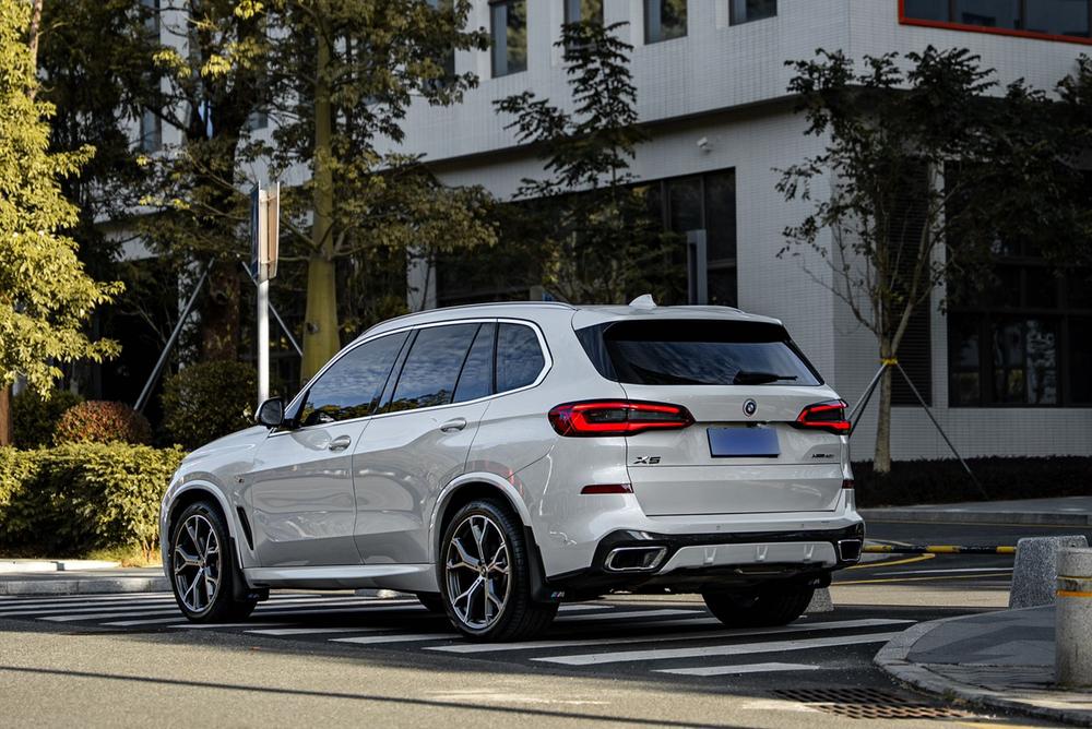 BMW BMW X5 (Import)