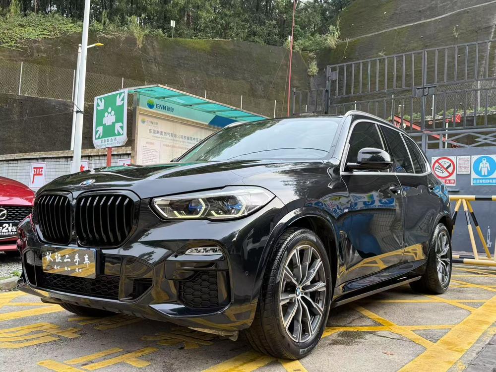 BMW BMW X5 (Import)