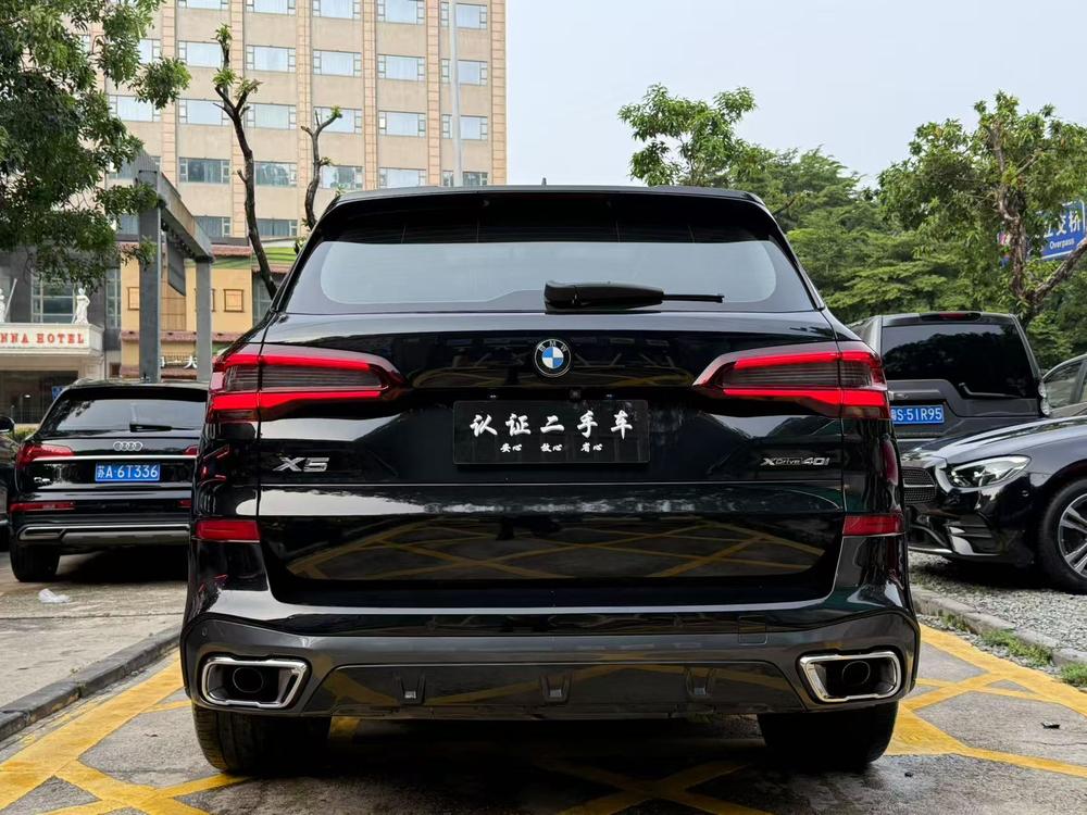 BMW BMW X5 (Import)
