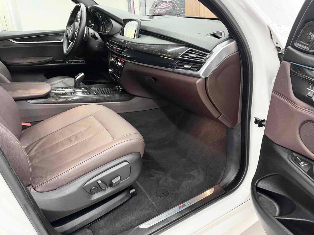 BMW BMW X5 (Import)