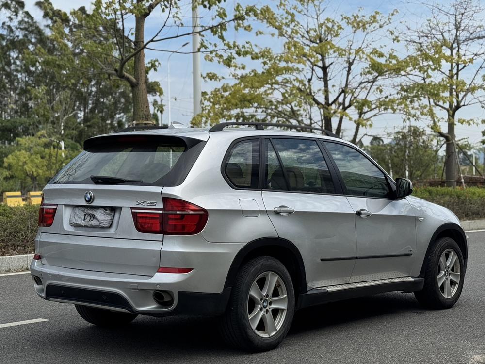 BMW BMW X5 (Import)
