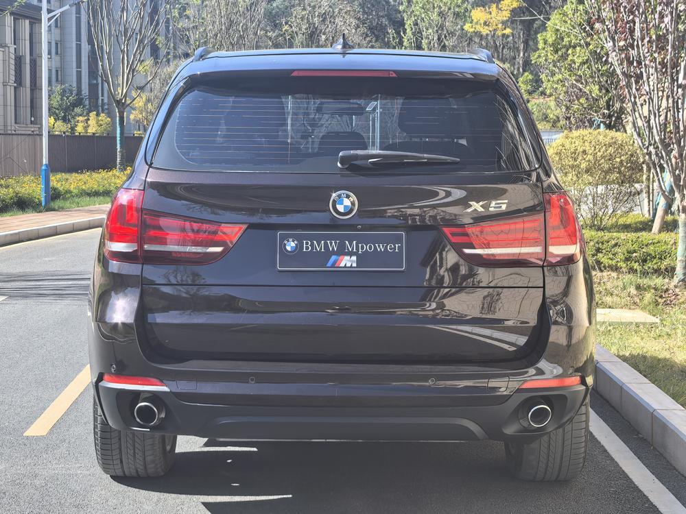 BMW BMW X5 (Import)