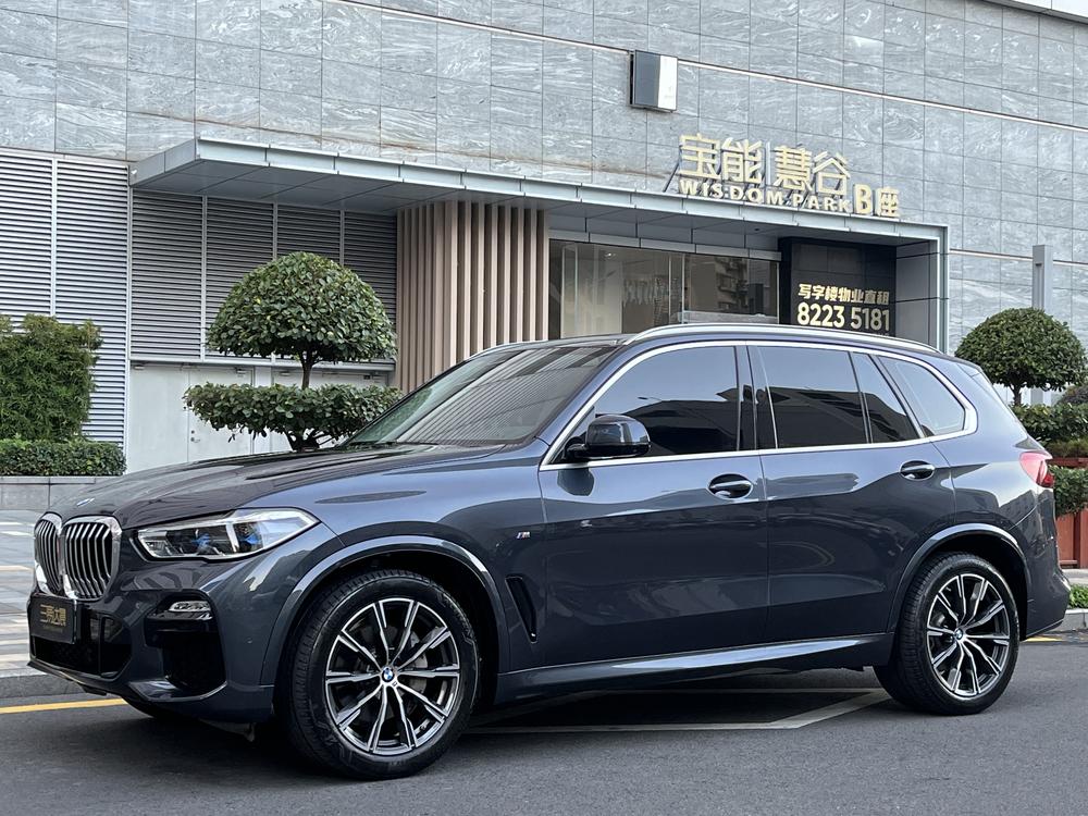 BMW BMW X5 (Import)