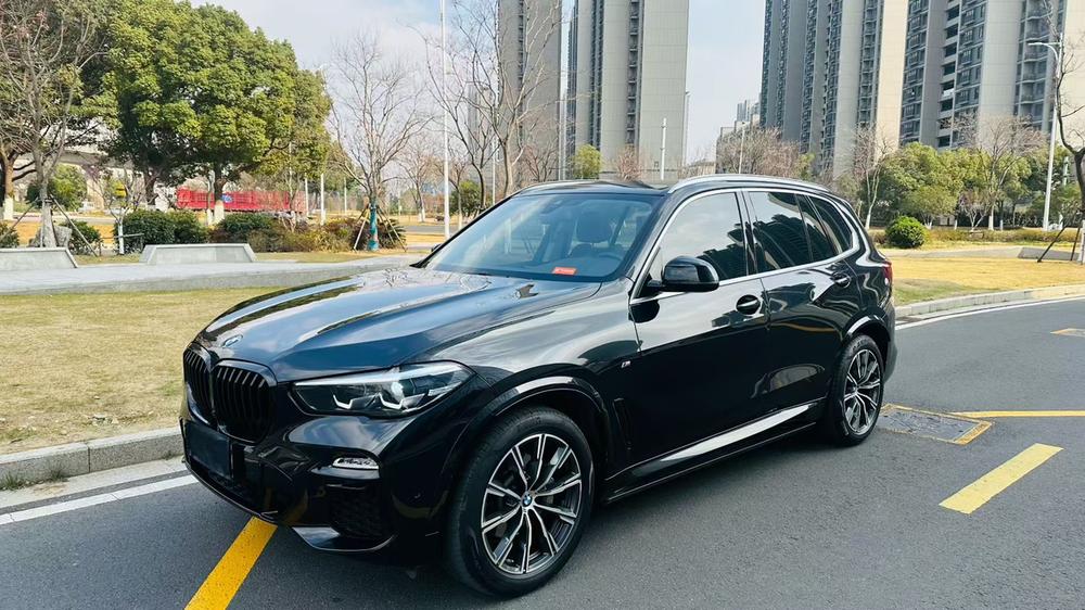 BMW BMW X5 (Import)