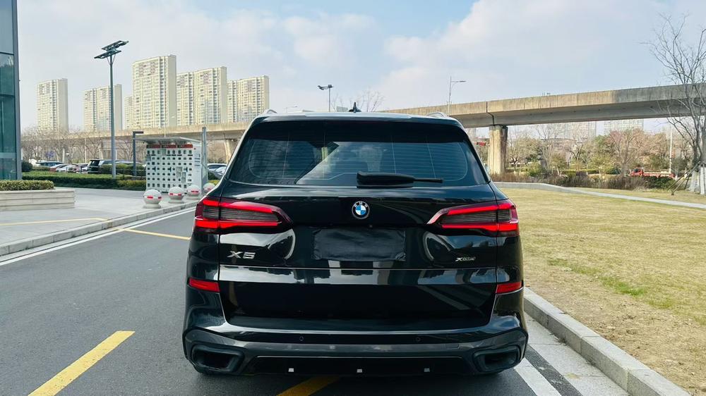BMW BMW X5 (Import)