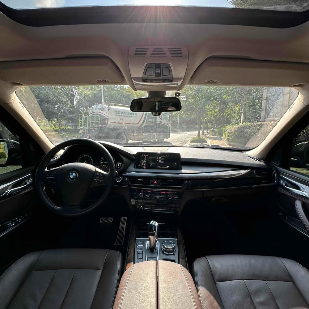 BMW BMW X5 (Import)