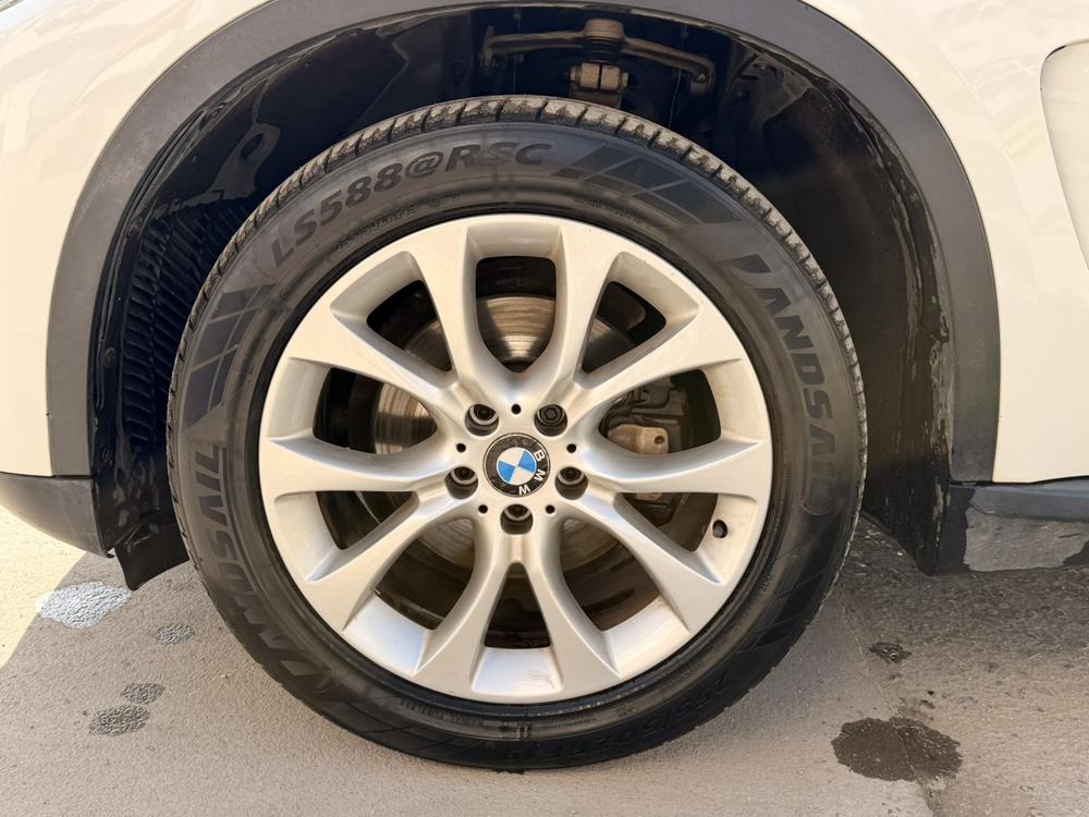 BMW BMW X5 (Import)
