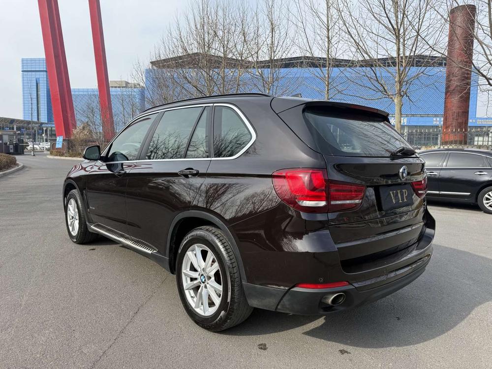 BMW BMW X5 (Import)