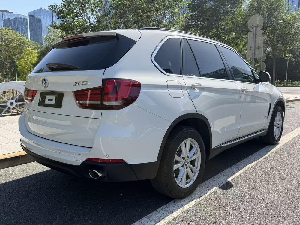 BMW BMW X5 (Import)