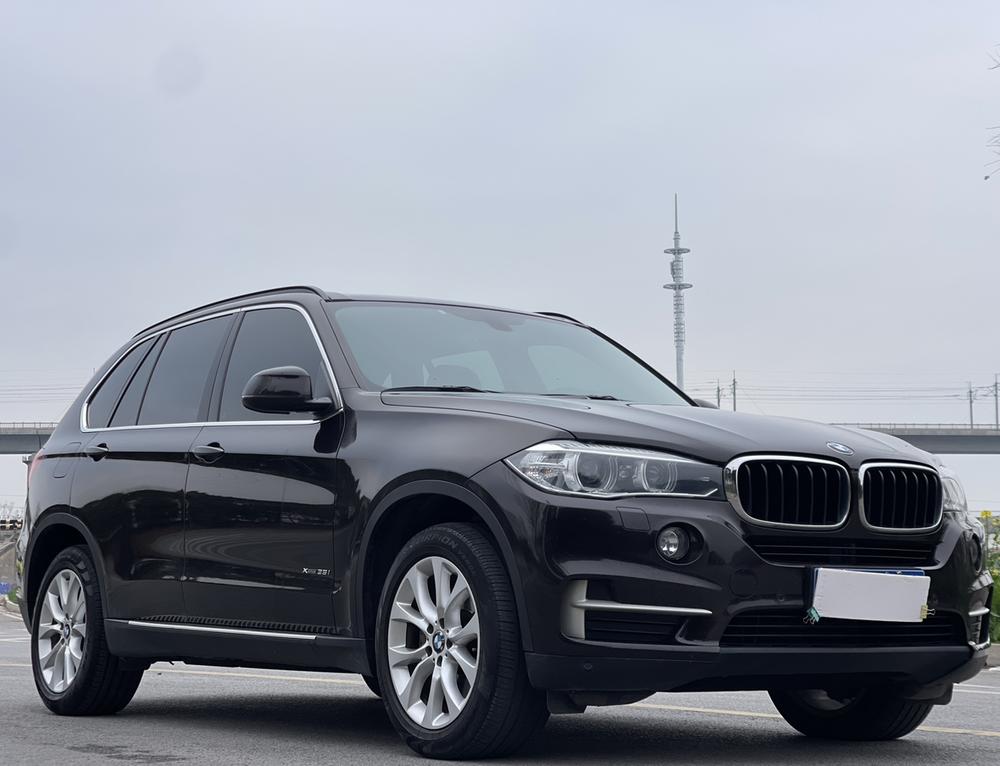 BMW BMW X5 (Import)