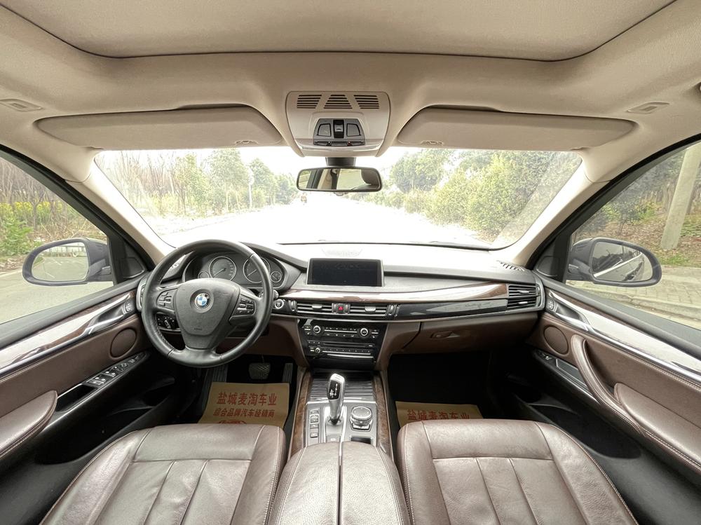 BMW BMW X5 (Import)
