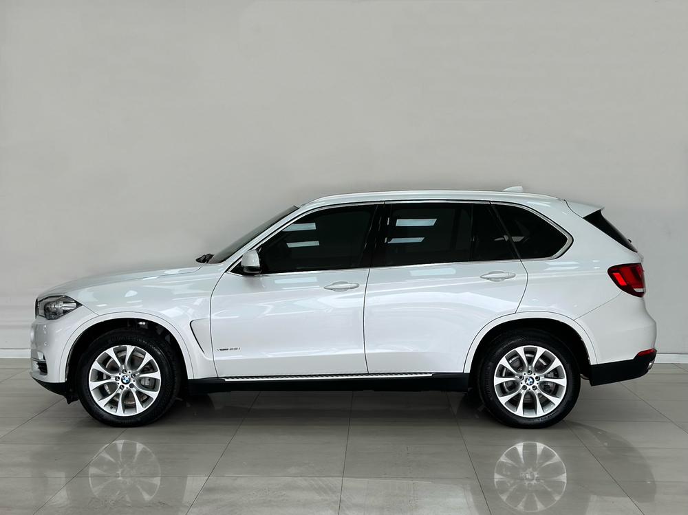 BMW BMW X5 (Import)