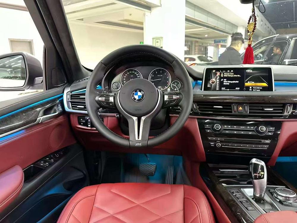 BMW BMW X5 (Import)