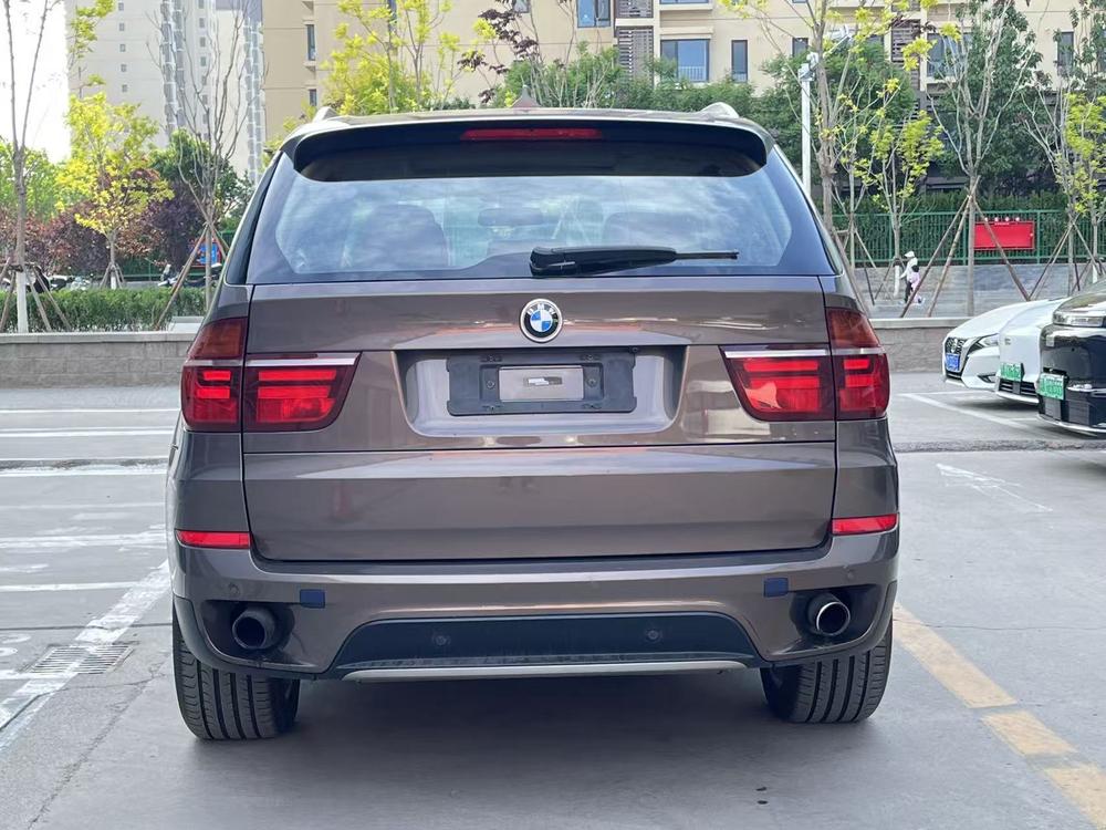 BMW BMW X5 (Import)