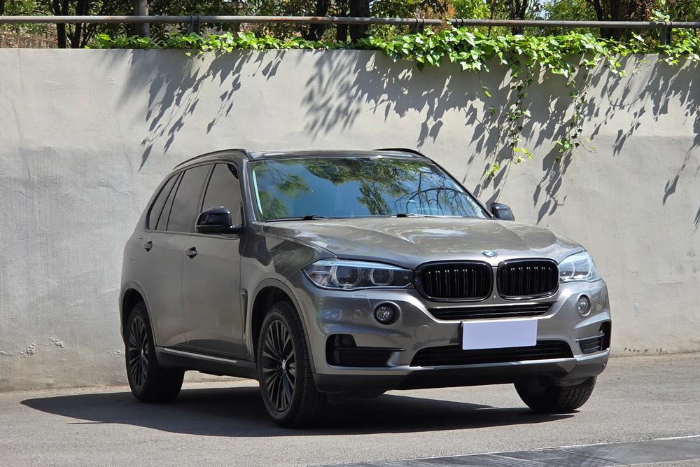 BMW BMW X5 (Import)