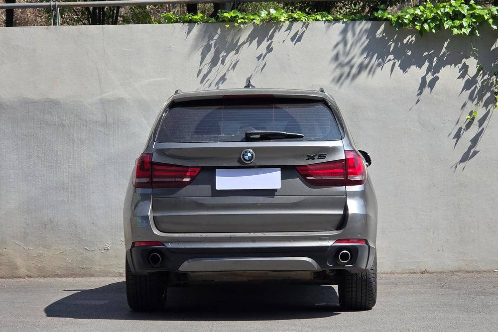 BMW BMW X5 (Import)