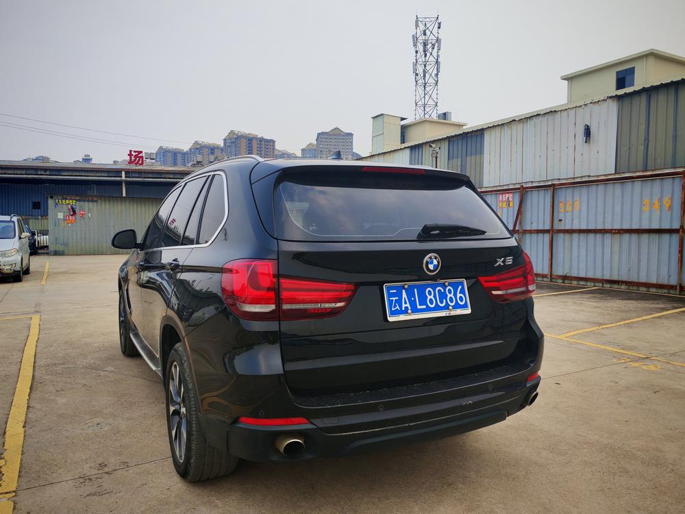 BMW BMW X5 (Import)