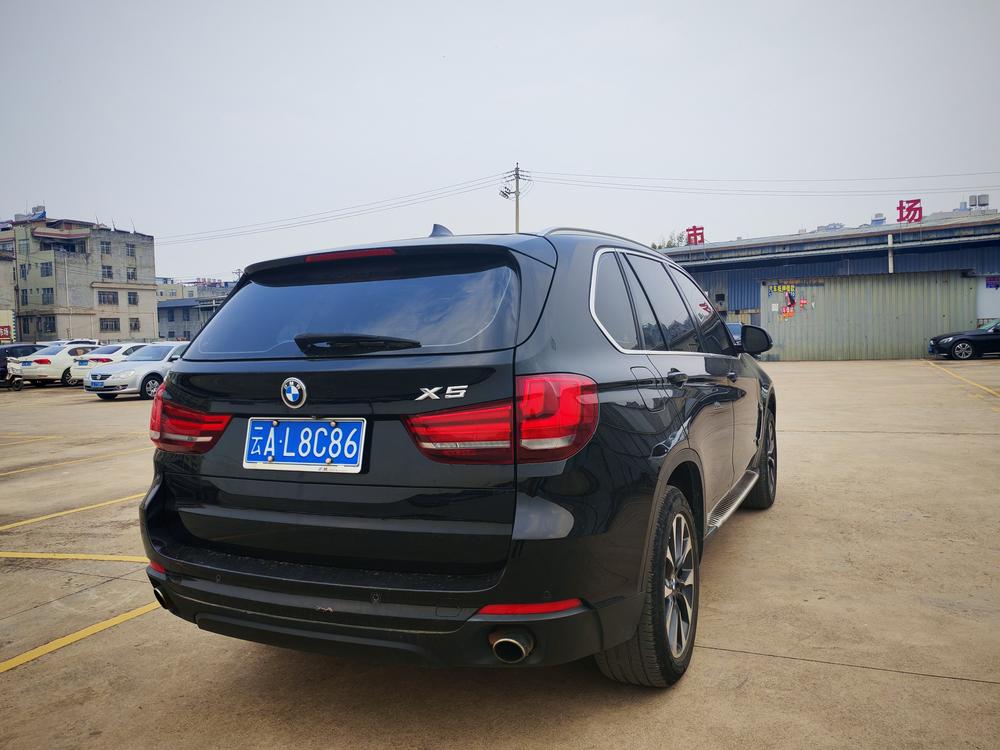 BMW BMW X5 (Import)
