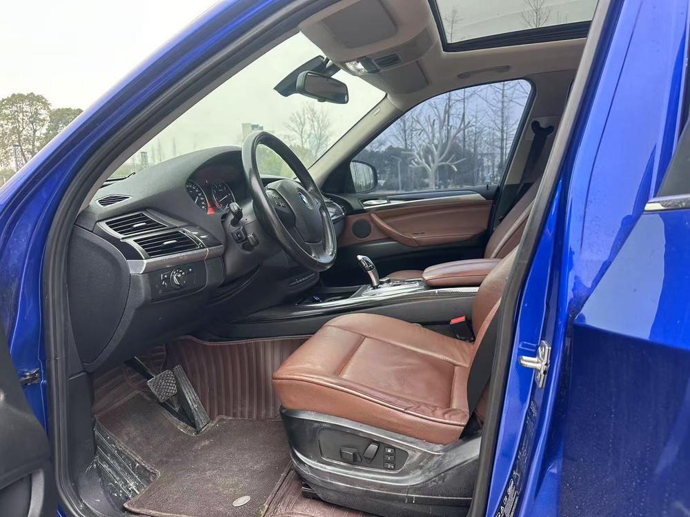 BMW BMW X5 (Import)