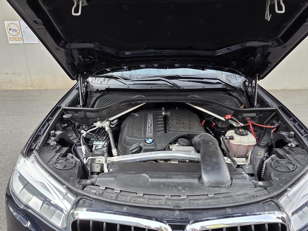 BMW BMW X5 (Import)