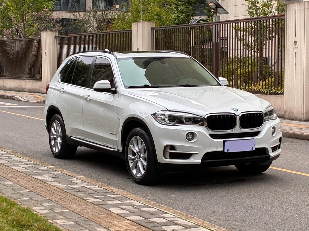 BMW BMW X5 (Import)