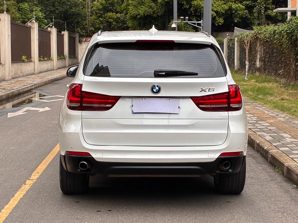 BMW BMW X5 (Import)