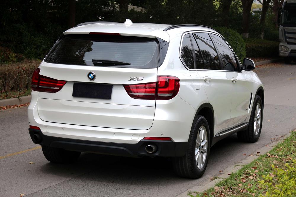 BMW BMW X5 (Import)