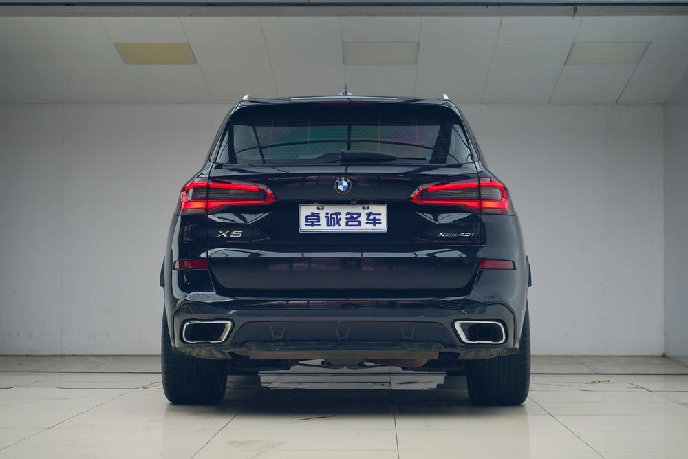 BMW BMW X5 (Import)