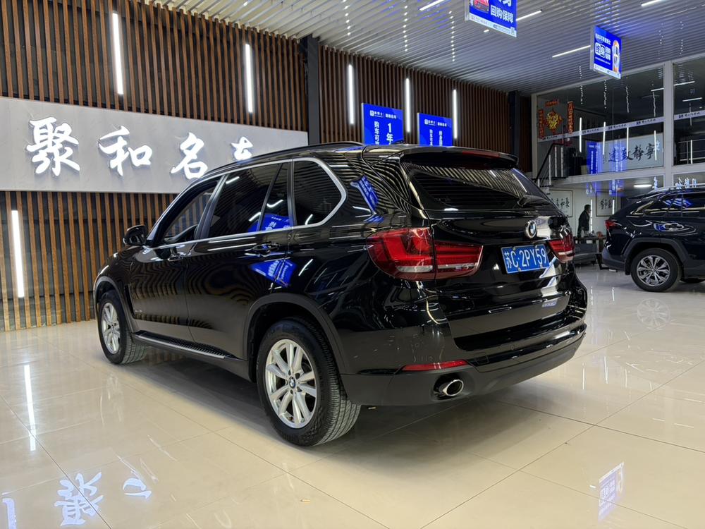 BMW BMW X5 (Import)