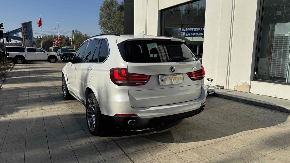 BMW BMW X5 (Import)