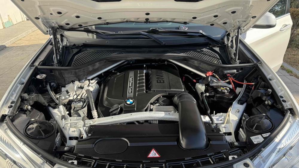 BMW BMW X5 (Import)