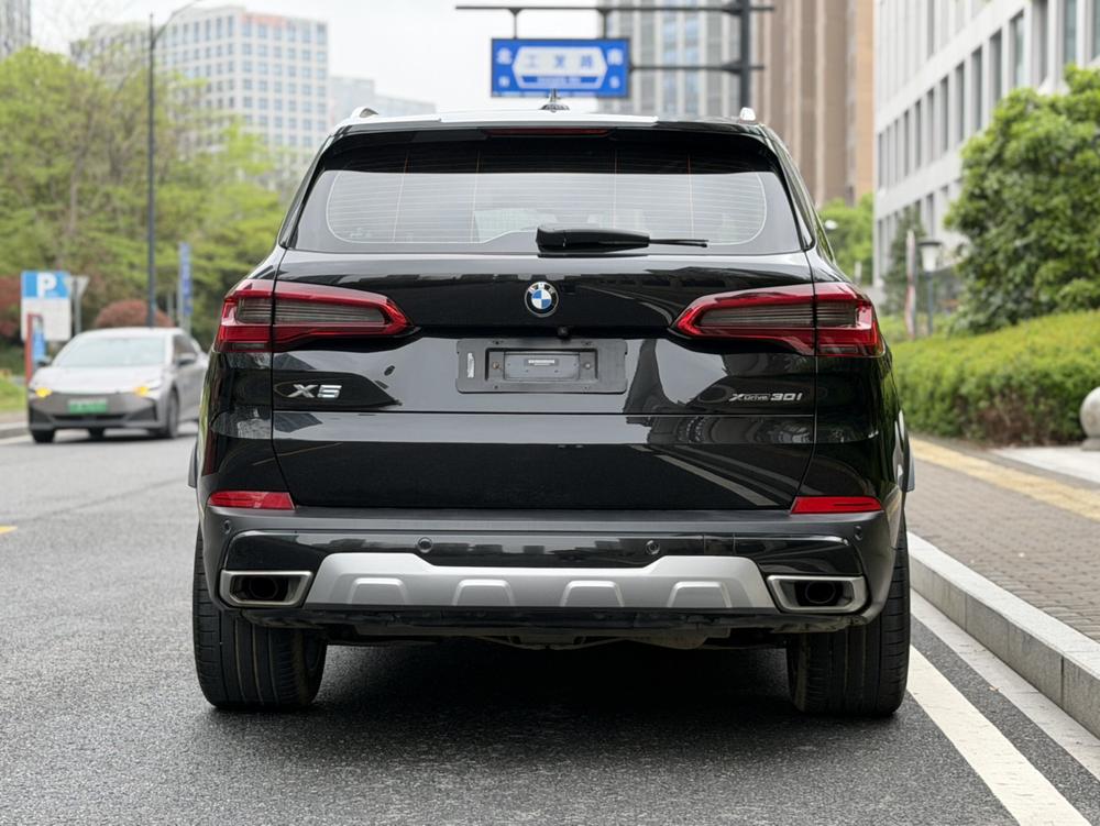 BMW BMW X5 (Import)