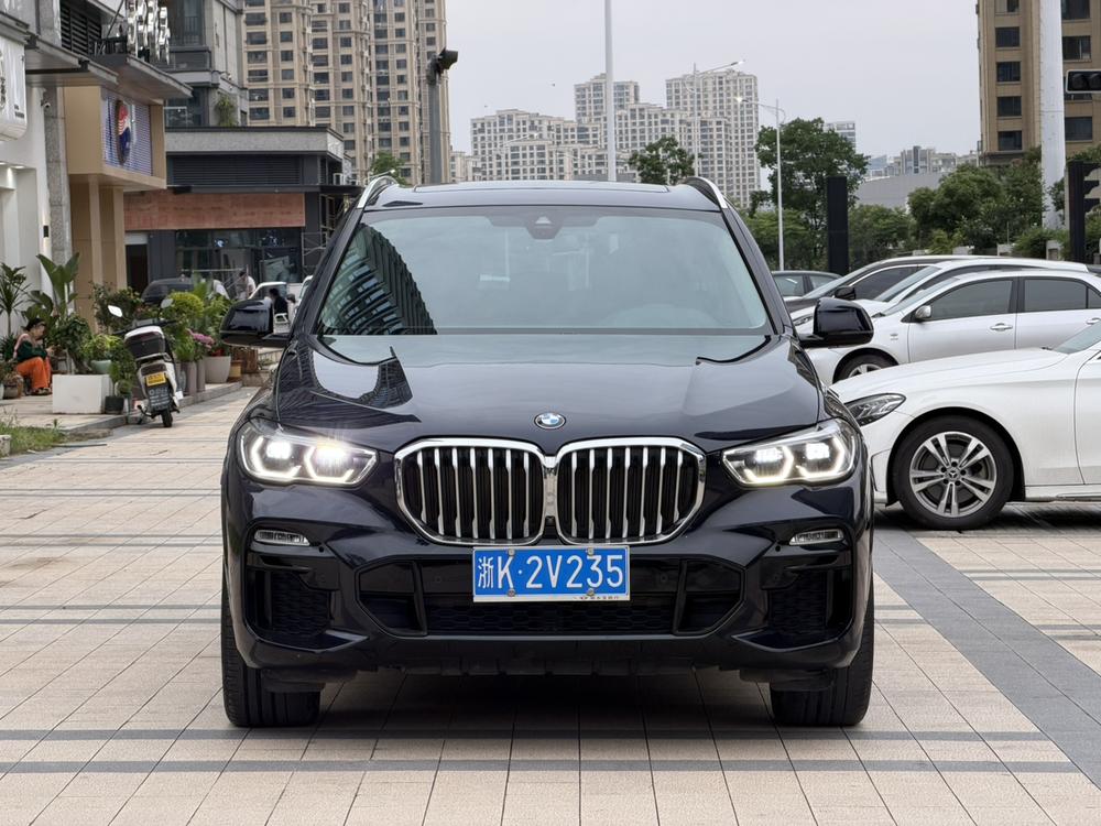 BMW BMW X5 (Import)