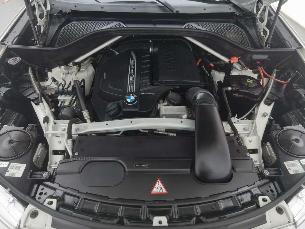 BMW BMW X5 (Import)