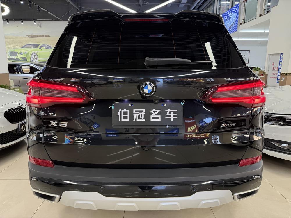 BMW BMW X5 (Import)