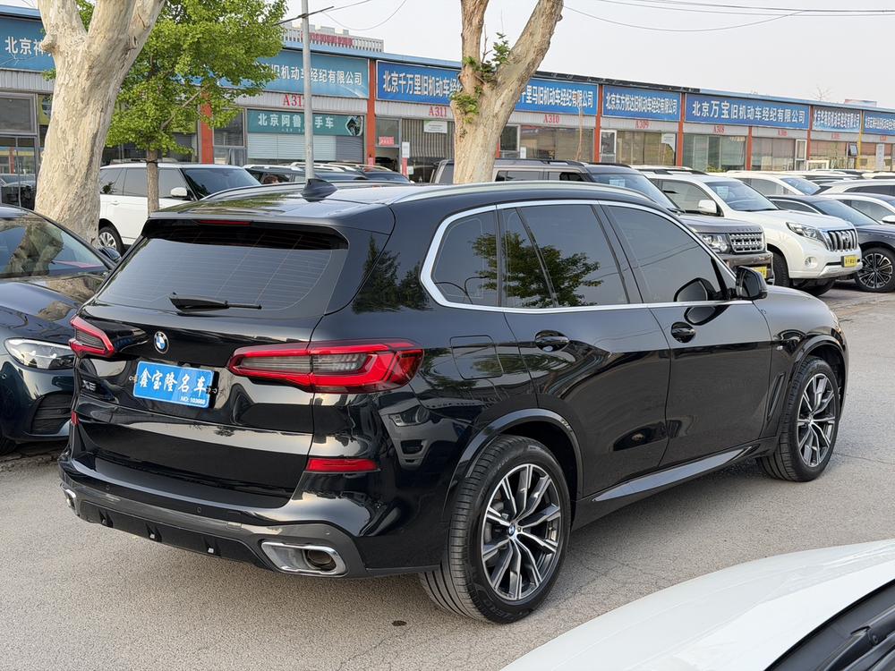 BMW BMW X5 (Import)