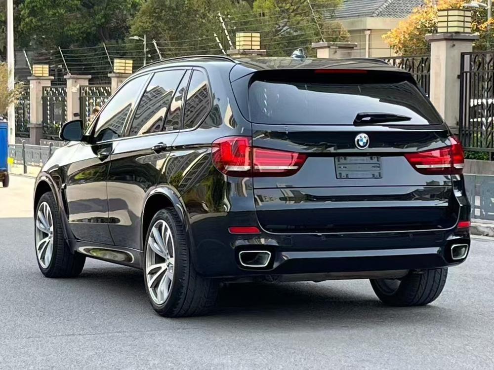 BMW BMW X5 (Import)
