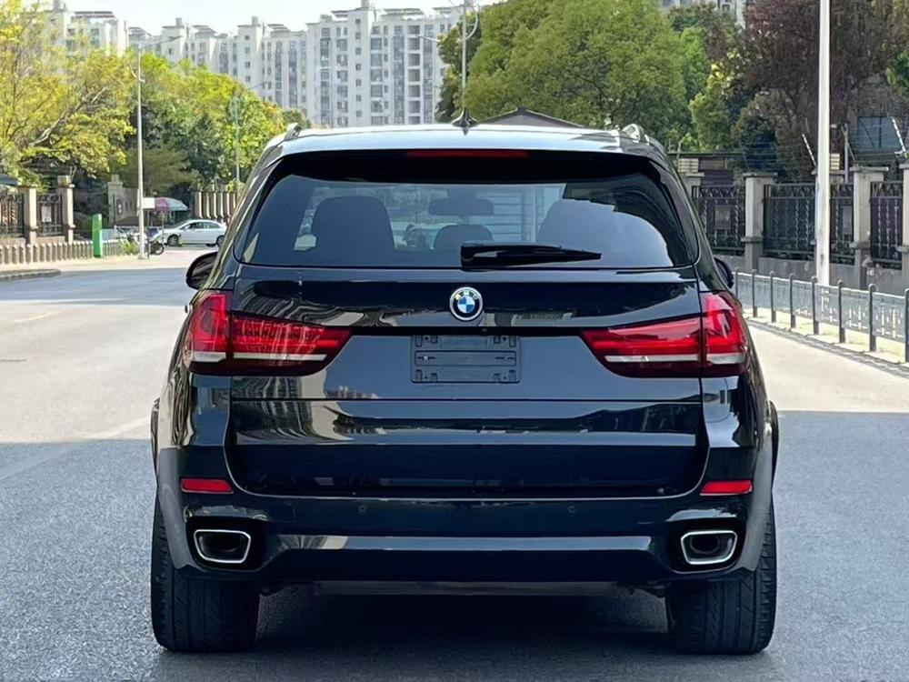 BMW BMW X5 (Import)