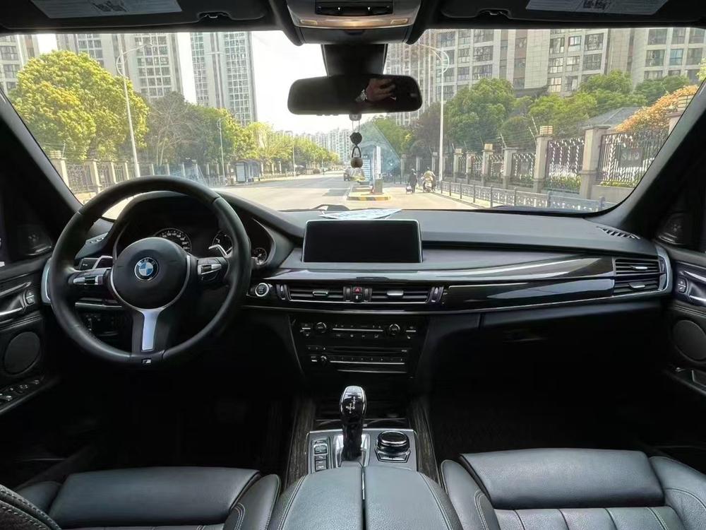 BMW BMW X5 (Import)