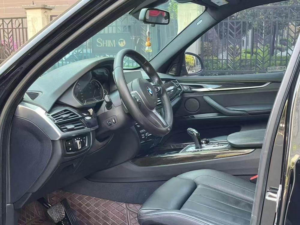 BMW BMW X5 (Import)