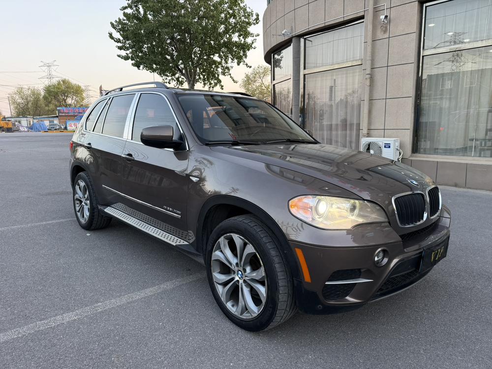 BMW BMW X5 (Import)
